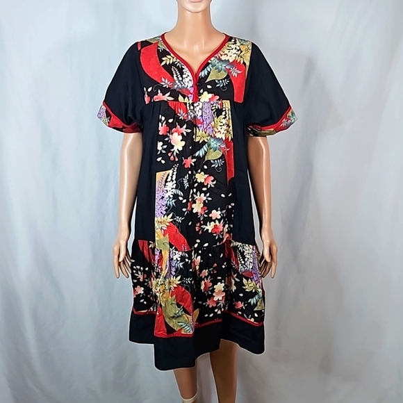 Rim Black Hawaiian Dress Size Small - Picture 1 of 8
